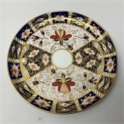Ten Royal Crown Derby plates all in imari pattern 2451, in various sizes, comprising five D15.5cm, four D18cm and one D23cm