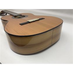 Juan Montes Rodriguez Spanish Flamenco acoustic guitar model R6; bears label dated 2020; in metallic finish fitted hard carrying case