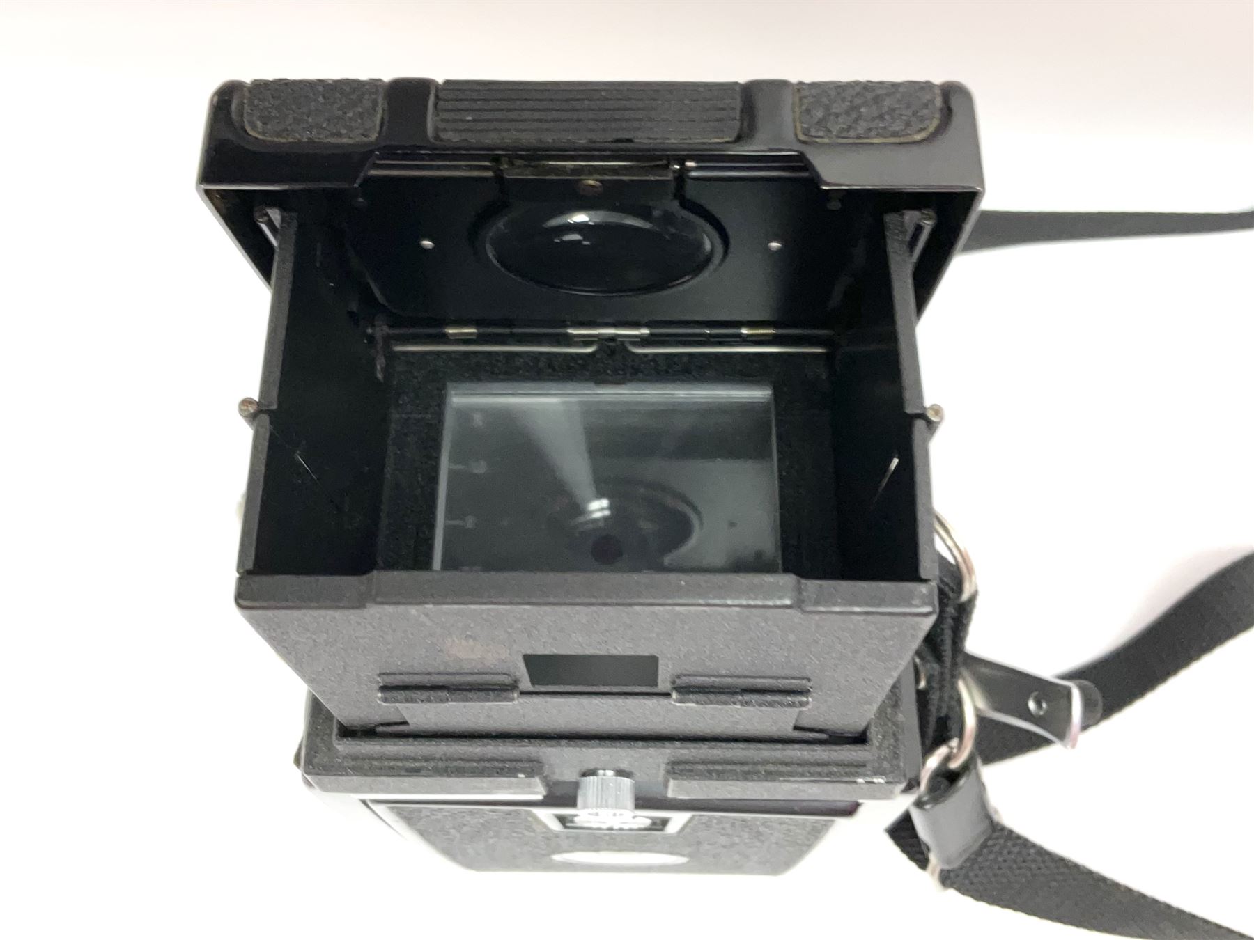 Mamiya C330 camera with Mamiya-Sekor ‘1:4.5 f=55mm’ lens, Mamiya-Sekor DS ‘1:3.5 f=105mm’ lens and Mamiya-Sekor SUPER ‘1:4.5 f=180mm’ lens