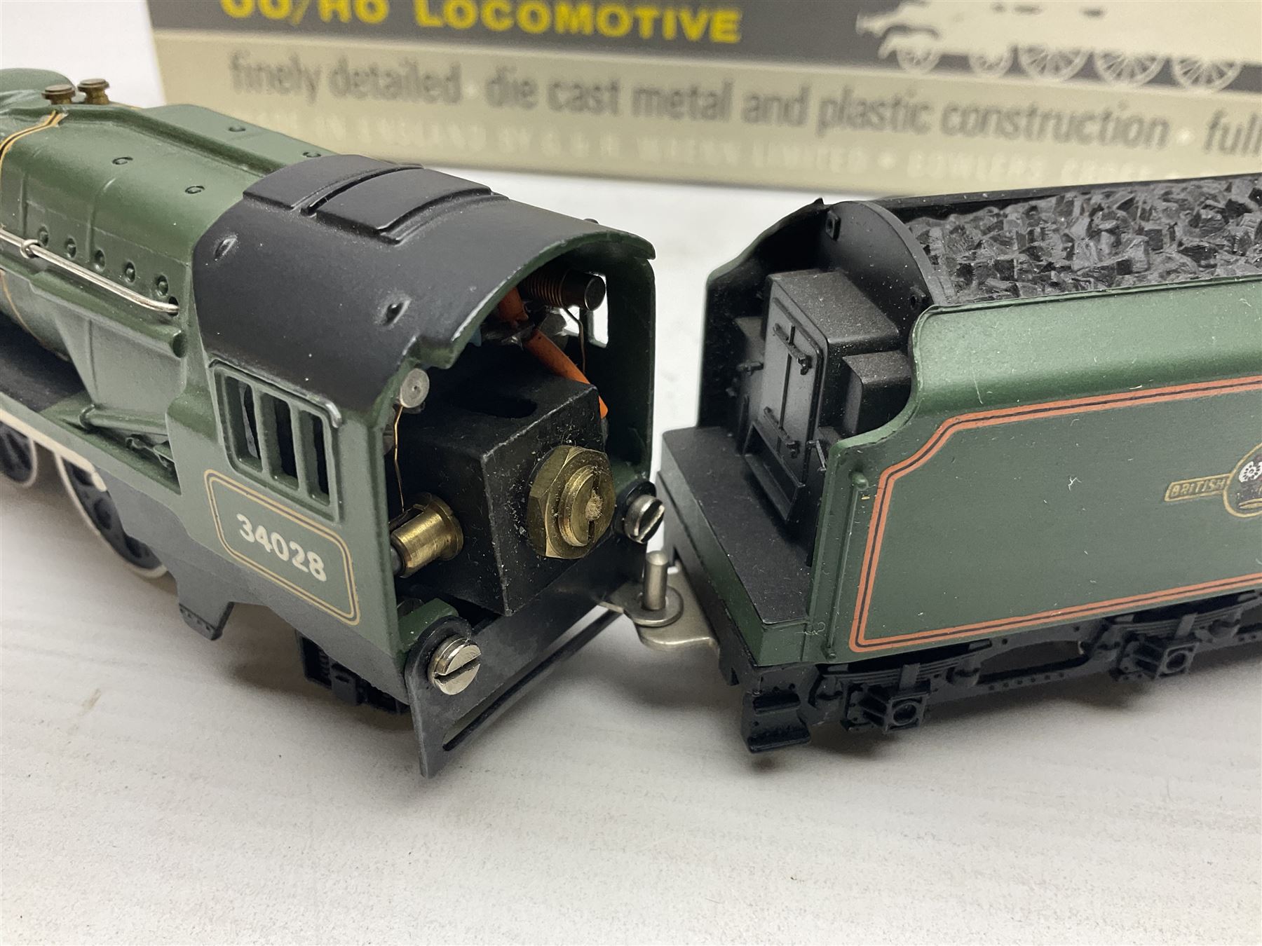 Wrenn '00' gauge - Rebuilt Bulleid Pacific 4-6-2 locomotive 'Eddystone' No.34028 in BR Green with centralised nameplate; boxed with instructions.