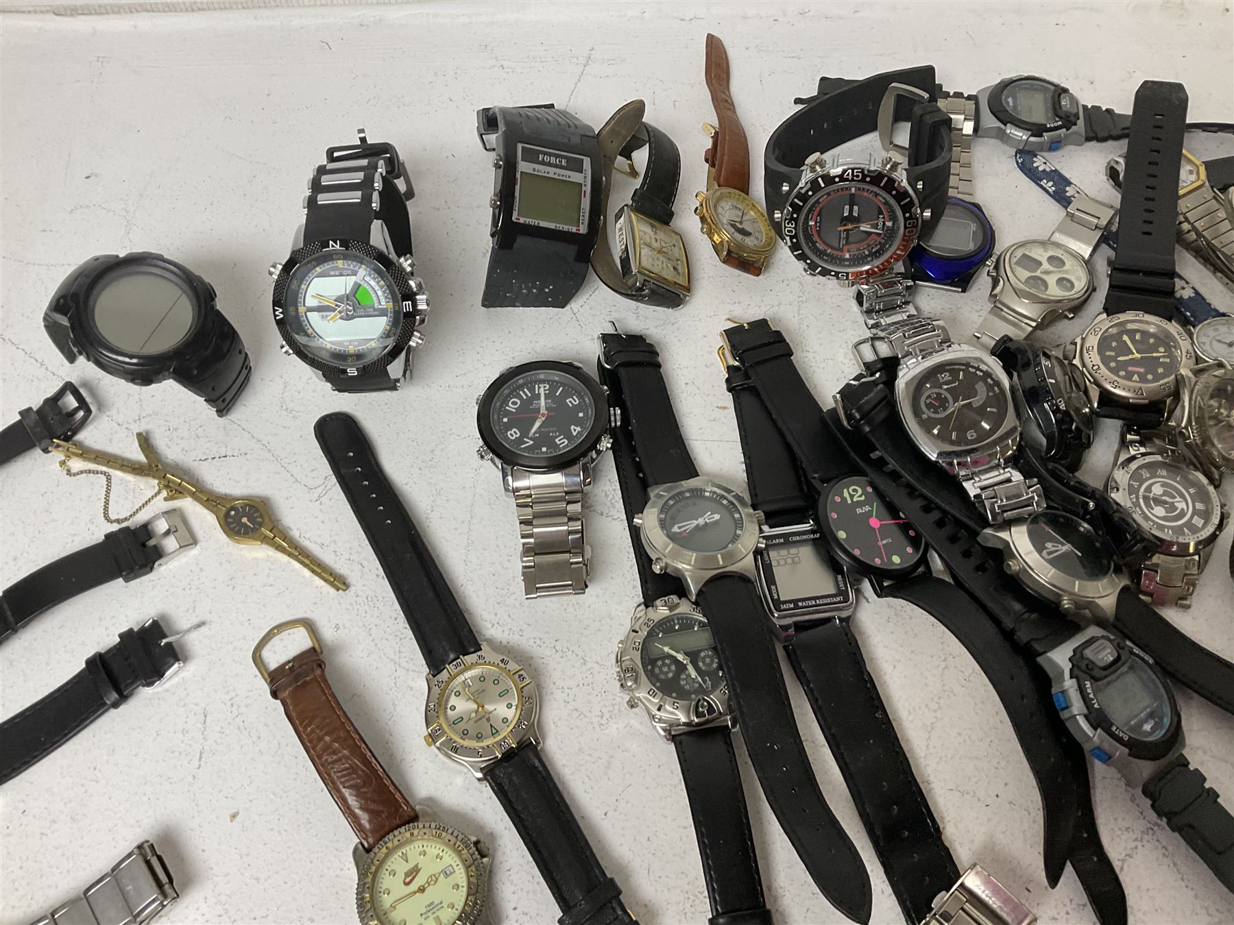 Collection of gentleman's wristwatches, including Swatch, Casio, Timex and Sekonda examples