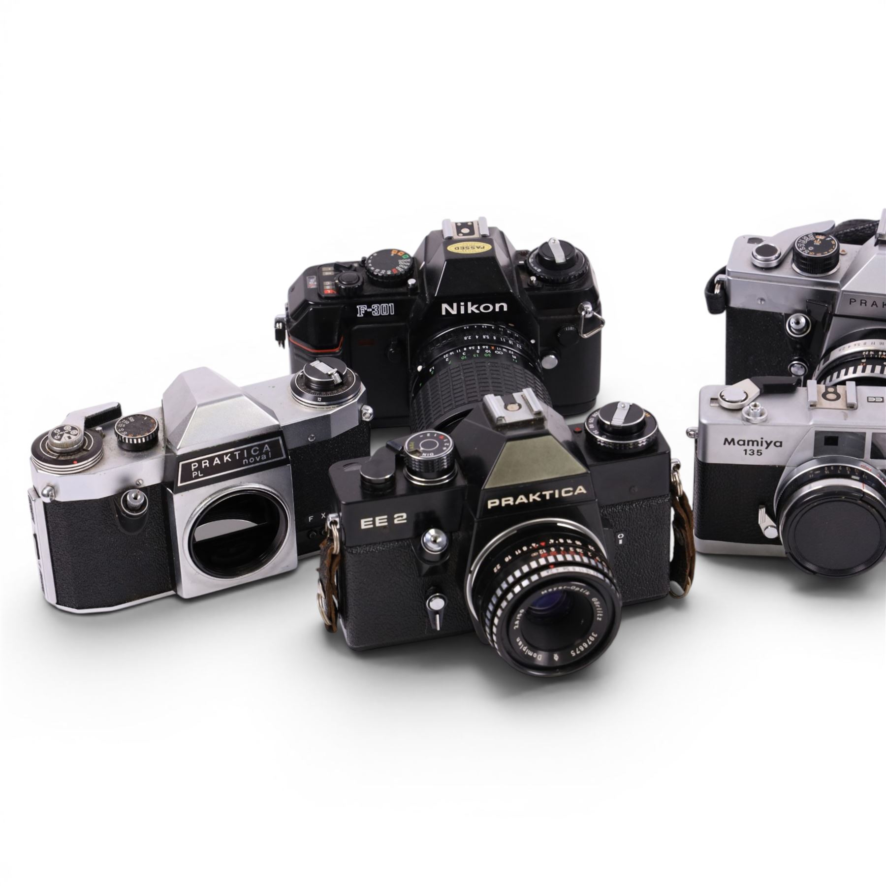 Collection of cameras, including Nikon F-301, Mamiya 135, Praktica LTL, Miranda M5-1N, Soligor TM, etc, with Sigma Zoom Master 1:2.8-4, f=35-70mm lens, Tokina 28-85mm 1:3.5-4.5 lens, etc