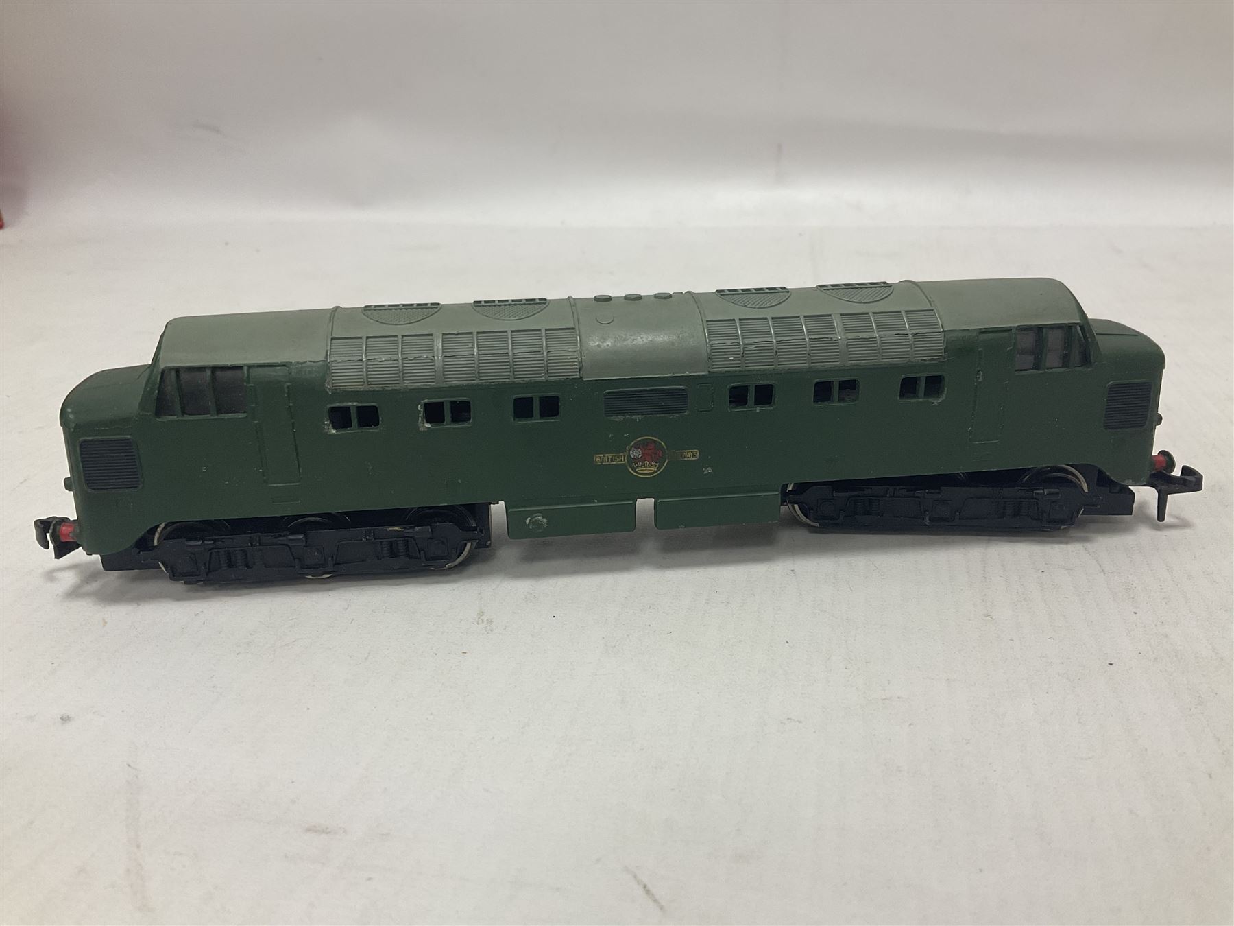 Hornby Dublo - five locomotives comprising Duchess Class ‘Princess of Montrose’ 4-6-2 no.46232 in BR green; Duchess Class ‘Duchess of Atholl’ 4-6-2 no.6231 in LMS crimson; Standard Class 4MT Stannier Tanks 2-6-4 nos.80054 and 80033 in BR black; Diesel Co-Co locomotive in BR green (no number); all loose (6) 