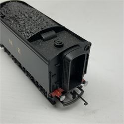 Wrenn '00' gauge - Class A4 4-6-2 locomotive 'Gannet' No.4900 in NE Wartime black; boxed with instructions.