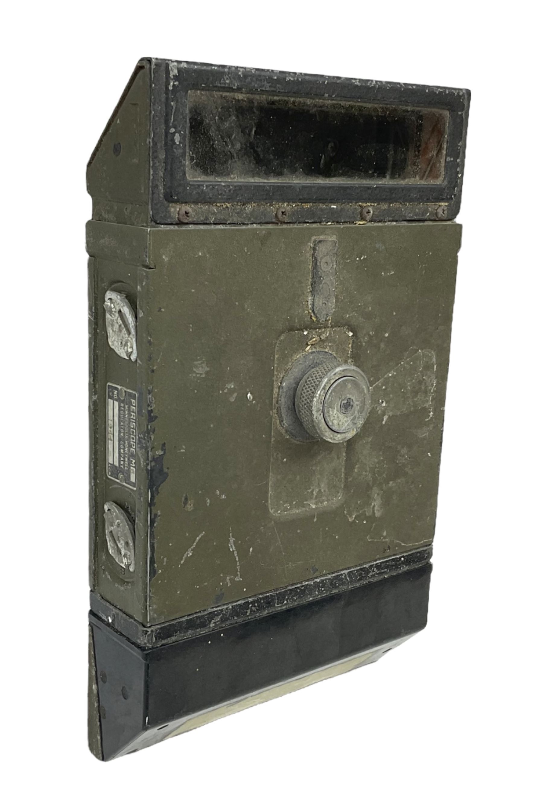 WW2 M6 Sherman tank periscope dated 1944 by the Minneapolis-Honeywell Regulator Company H28cm