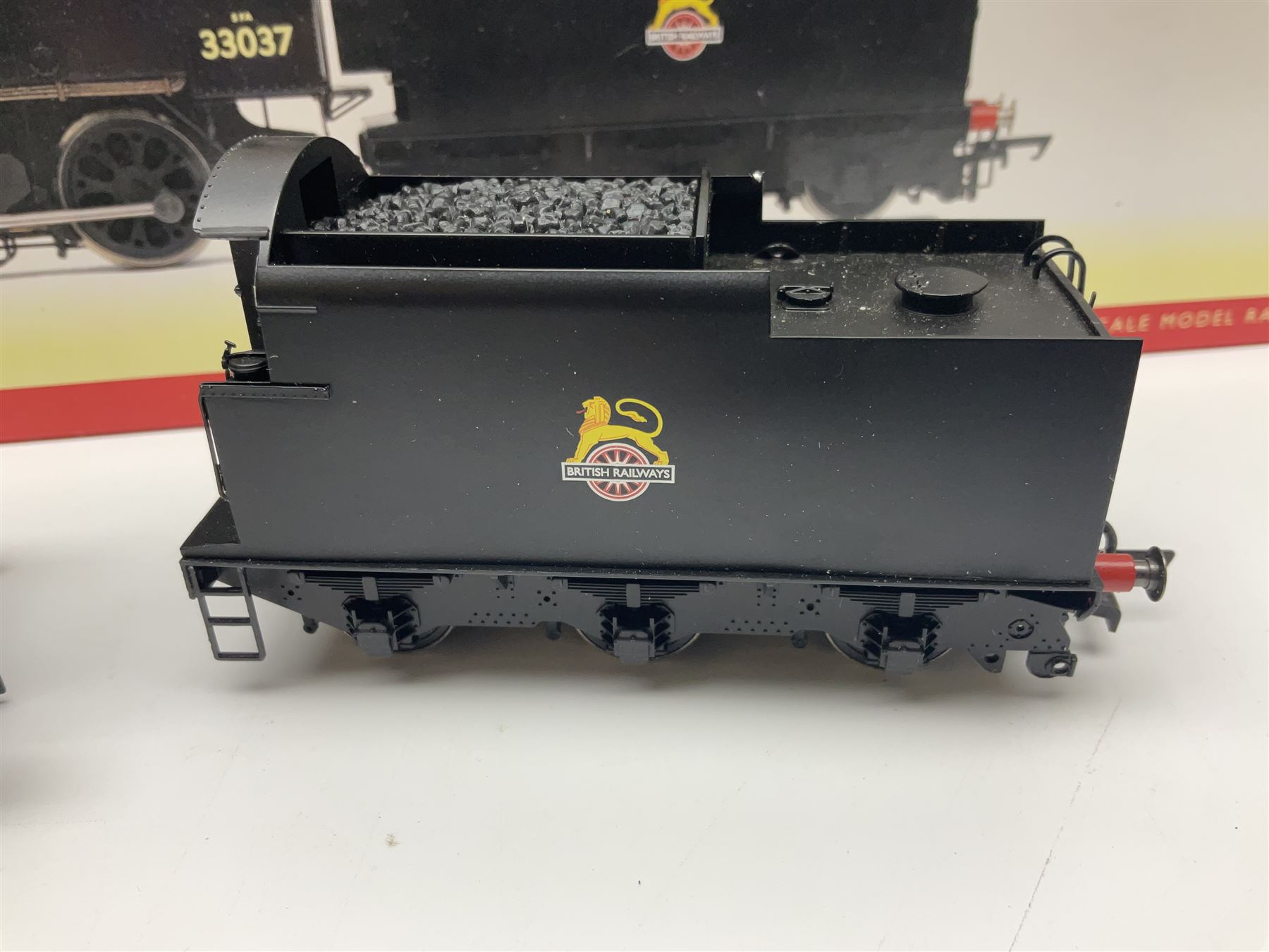 Hornby '00' gauge - Class Q1 0-6-0 locomotive No.33037; boxed with slipcase