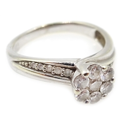  White gold diamond cluster ring, hallmarked 9ct, diamonds 0.42 carat  
