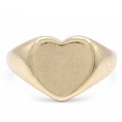 Mid 20th century heart signet ring, Chester 1949