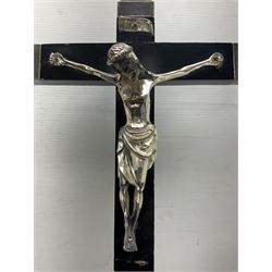 Alter cross with matching candle sticks, cross H48cm 