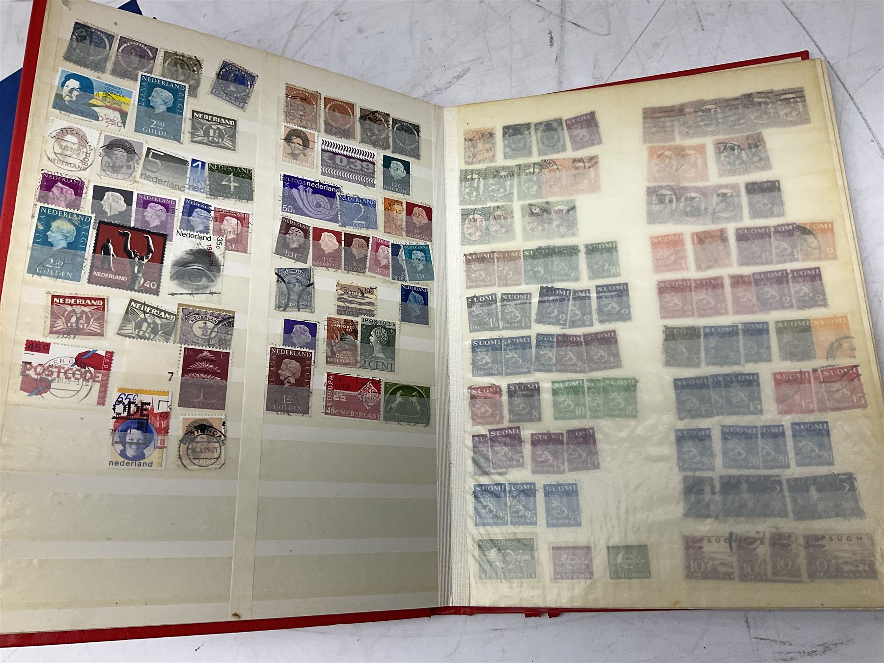 World stamps, including Iran, South Africa, Malta, USA, Canada, Mauritius, Aden, Spain, Seychelles etc, housed in five stockbooks