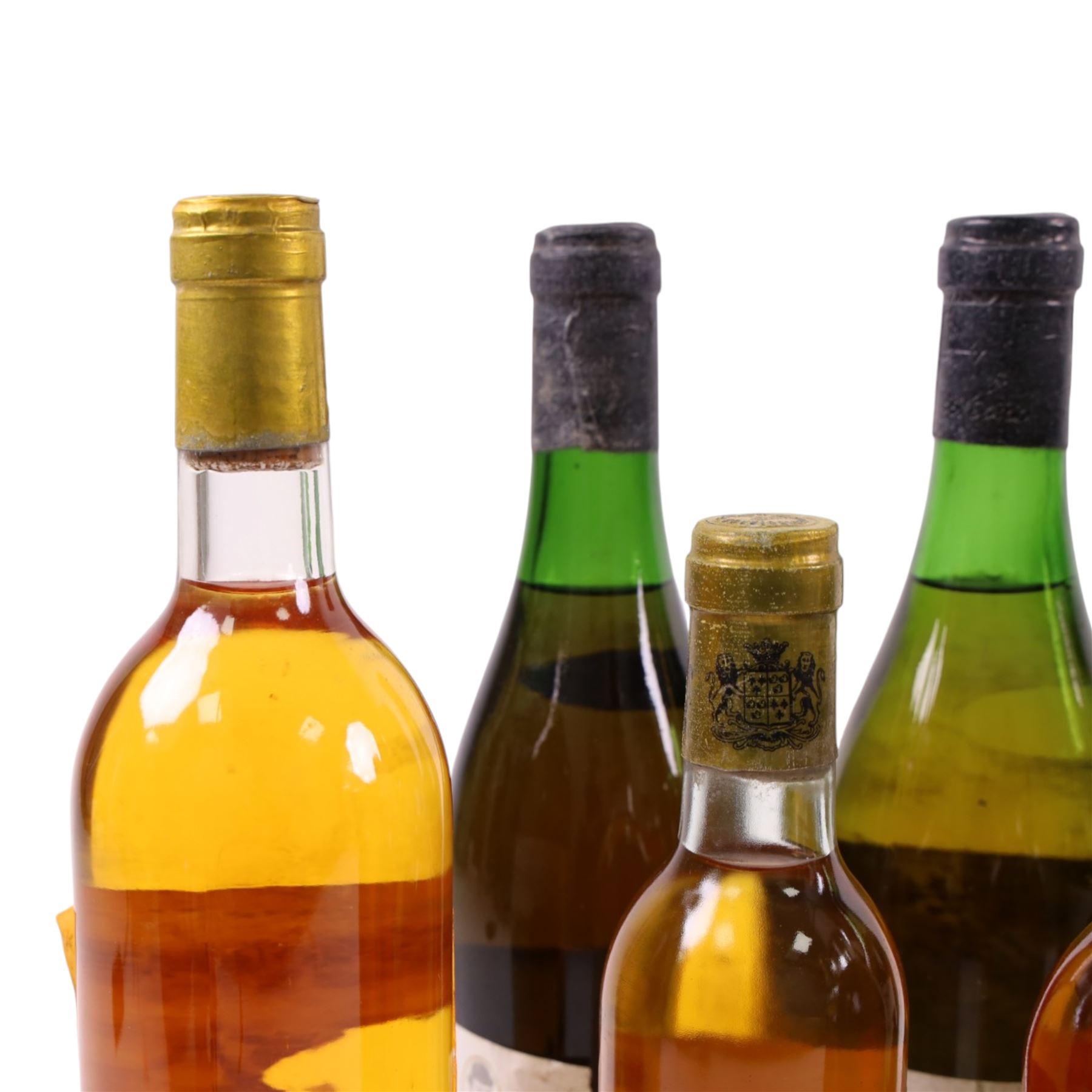 Mixed wine; including Chateau Lafaurie Peyraguey 1982 Sauternes, Moulin Touchais Anjou, etc, various contents and proof