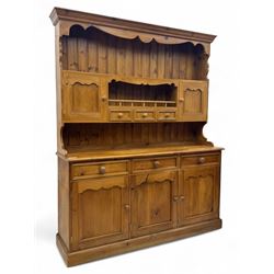 Traditional vintage pine kitchen dresser