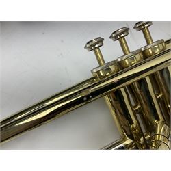 Blessing trumpet serial no.532313; cased