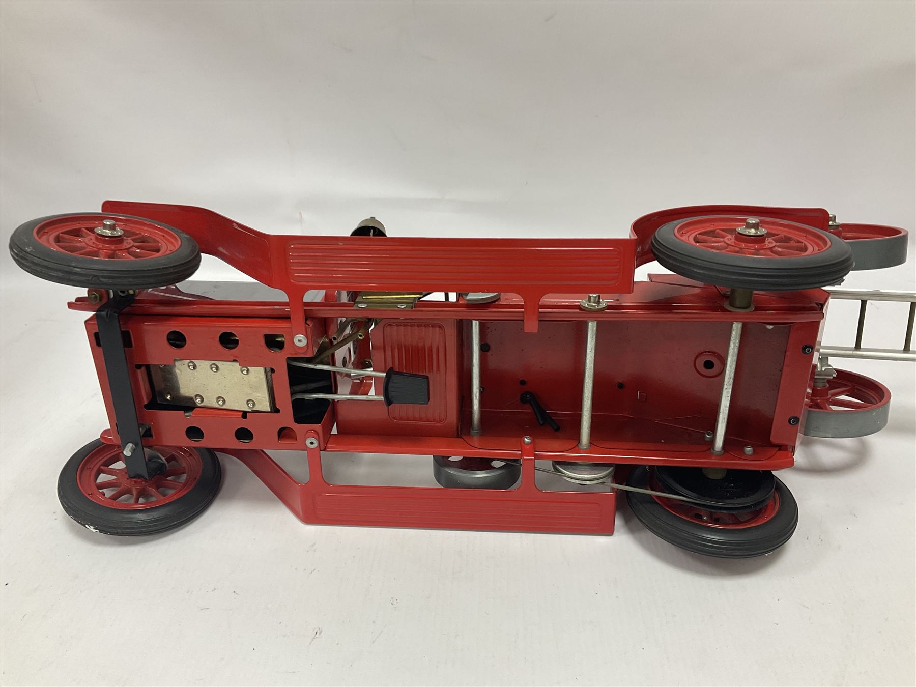 Mamod FE1 ‘Fire Engine’ live steam, in the Edwardian style