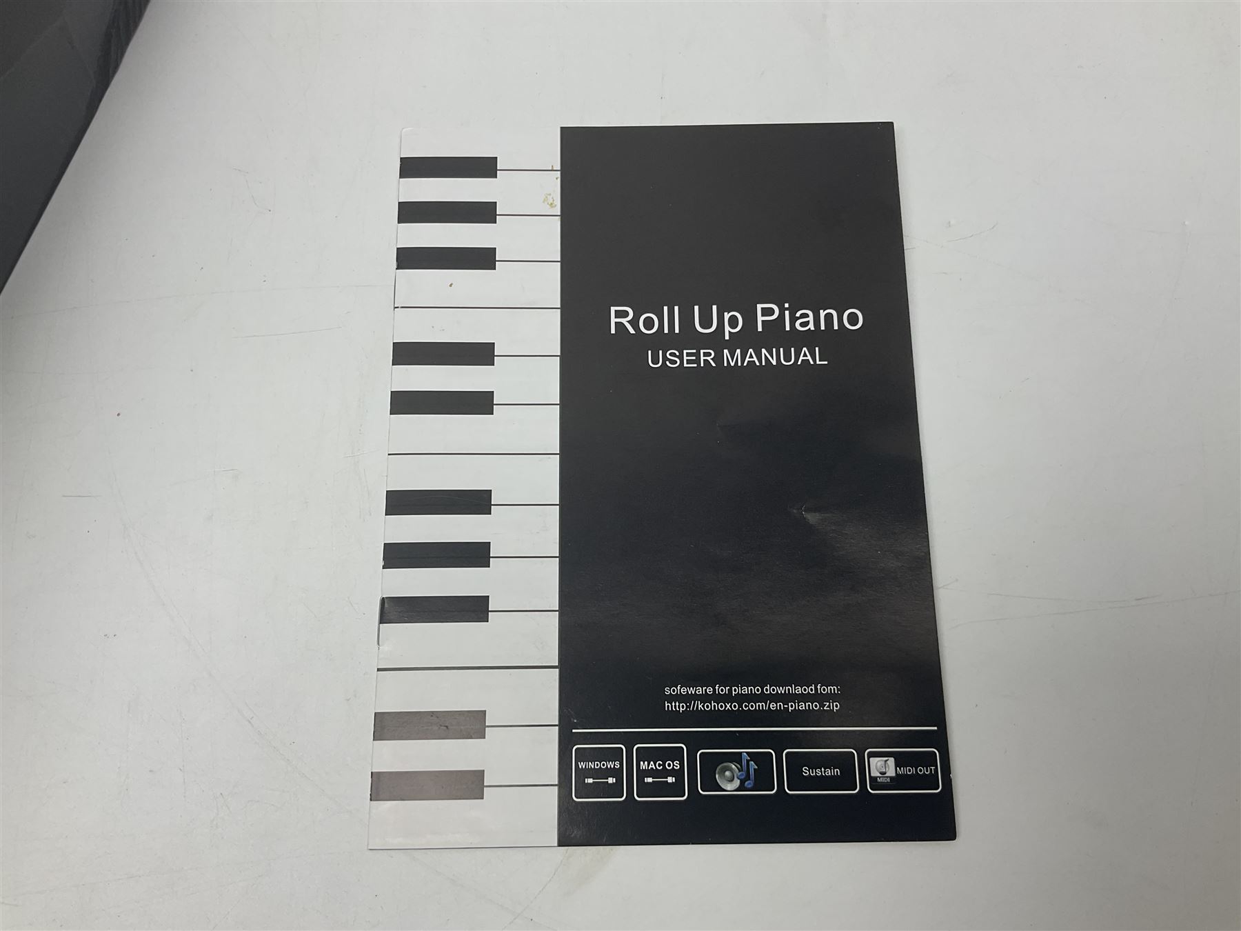 Love Music silicon flexible roll-up piano; boxed with user manual