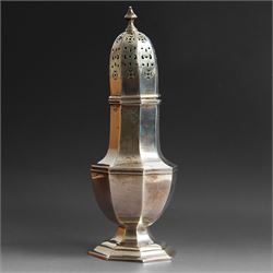 Edwardian silver sugar caster, of octagonal urn form, upon an octagonal foot, the removabl...