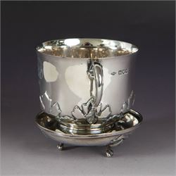 Early 20th century silver porringer, decorated in relief with foliate decoration and later engraving to body, upon a stepped circular foot, with matching cover/stand, both hallmarked Johnson, Walker & Tolhurst, London 1913, H8cm