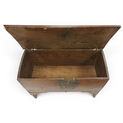 Small 17th century six plank oak coffer, figured top with iron pintle type hinges,  pegged boarded sides, large lock plate with rivets, plank ends continuing down as supports