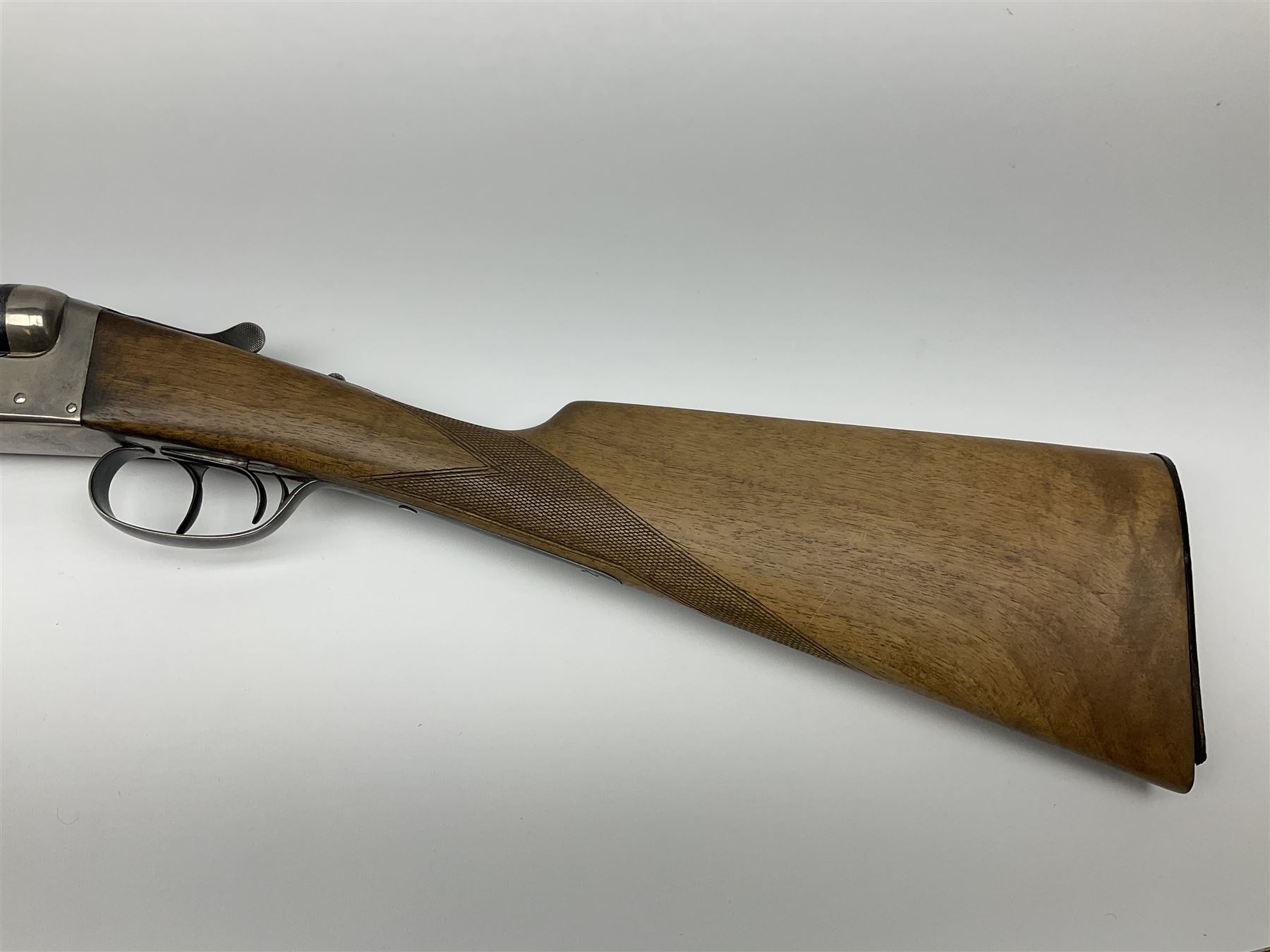 Spanish Master 12-bore side-by-side double barrel boxlock ejector sporting gun, 70.5cm barrels, pale walnut stock with chequered grip and plain fore-end and thumb safety, serial no.130828, L113cm SHOTGUN CERTIFICATE REQUIRED