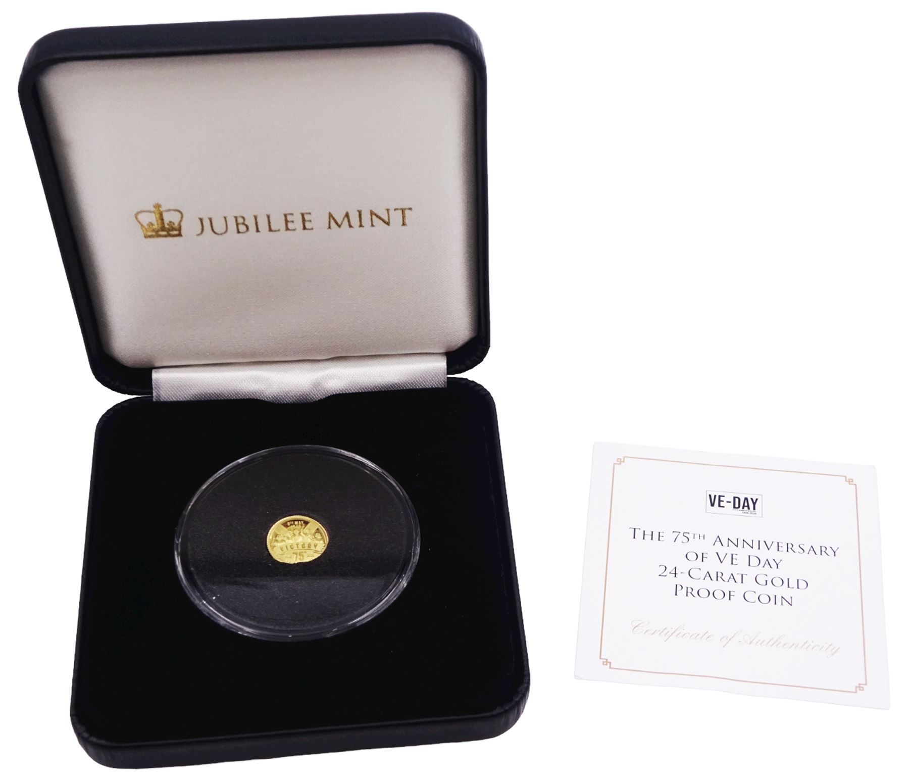 Queen Elizabeth II Soloman Islands 2020 24-carat gold proof ten dollars coin, commemorating the 75th anniversary of VE Day, cased with certificate