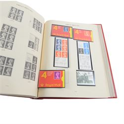 Queen Elizabeth II mint decimal stamps, including prestige booklets, booklet panes, etc, housed in eight Stanley Gibbons Windsor albums