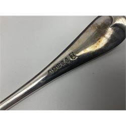 Canteen of cutlery by George Davis, Halifax, with silver ferrules 