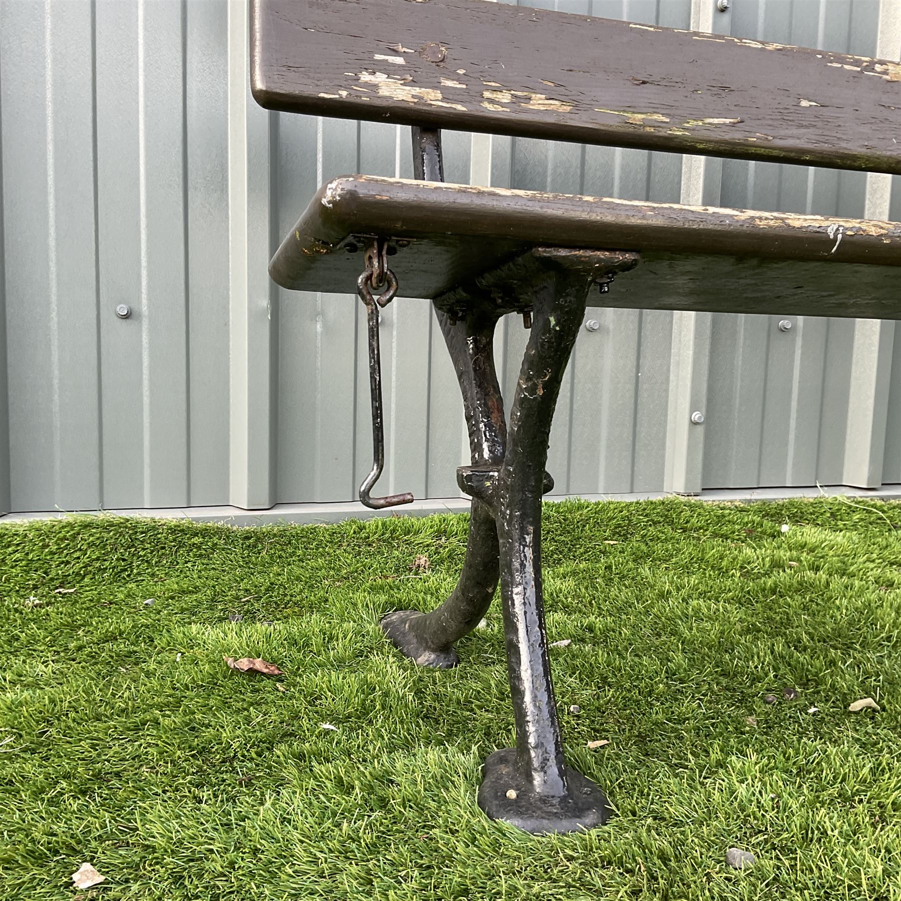 Cast iron and wood slatted garden bench - THIS LOT IS TO BE COLLECTED BY APPOINTMENT FROM DUGGLEBY STORAGE, GREAT HILL, EASTFIELD, SCARBOROUGH, YO11 3TX