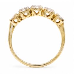 18ct gold diamond ring, set with five graduating round brilliant cut diamonds, London 2015, total diamond weight 1.21 carat
