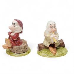 Royal Doulton Snow White and the Seven Dwarfs from the Disney Showcase Collection