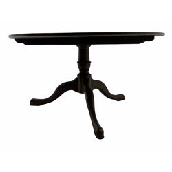 Traditional medium oak circular dining table, pegged plank top on tripod base