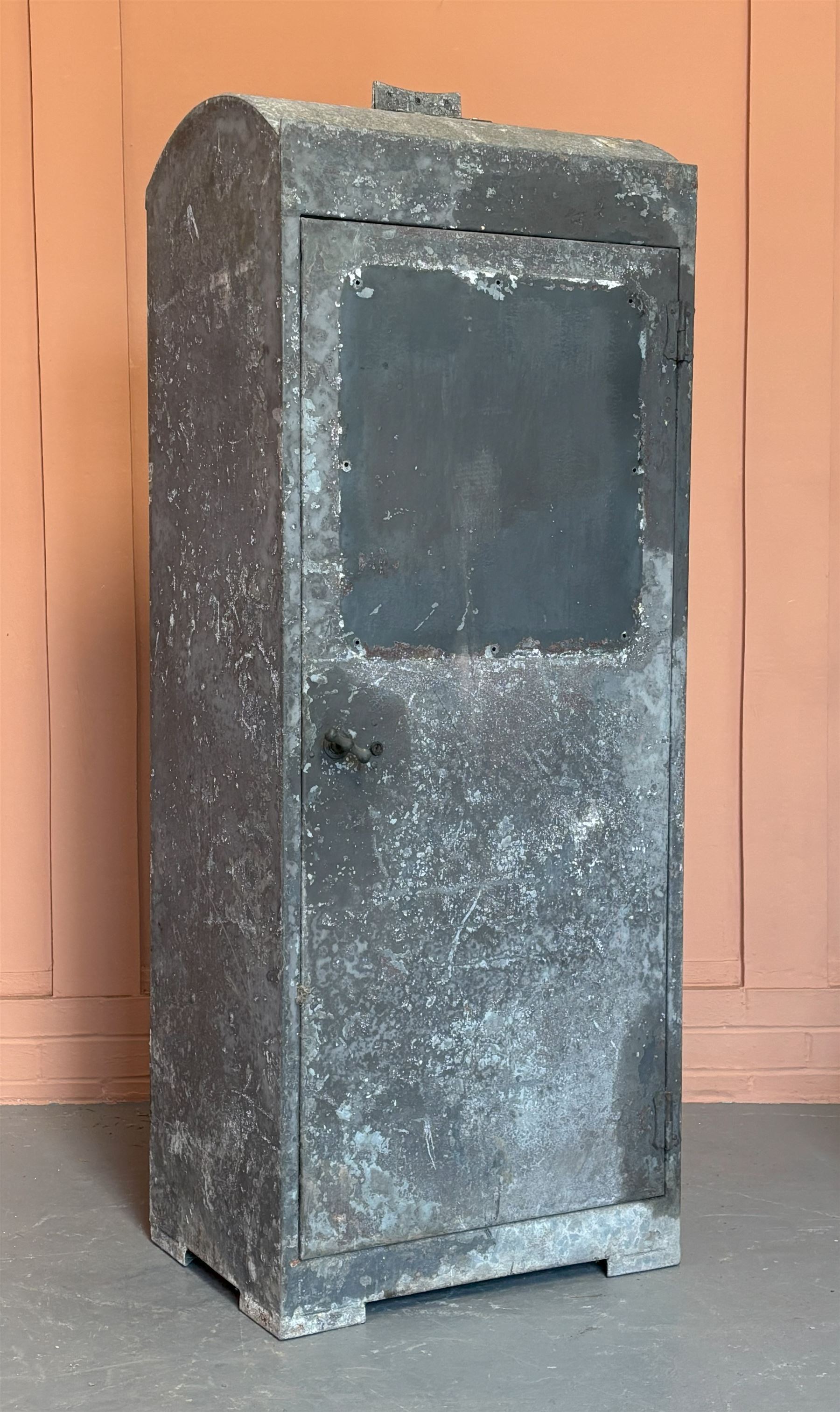 Riveted and galvanised steel Gargoil oil forecourt oil cabinet, C.1930's, the door opening to two original shelves and four brackets. H159cm, W61cm, D43cm. - COLLECTION BY APPOINTMENT FROM: The White House, Thirsk Road, Easingwold, York, YO61 3NF - CALL 01723 507111 TO ARRANGE