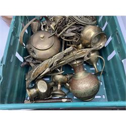 Large collection of brass and copper, to include horse brasses, kettles, jugs, horse and cart, etc, in two boxes
