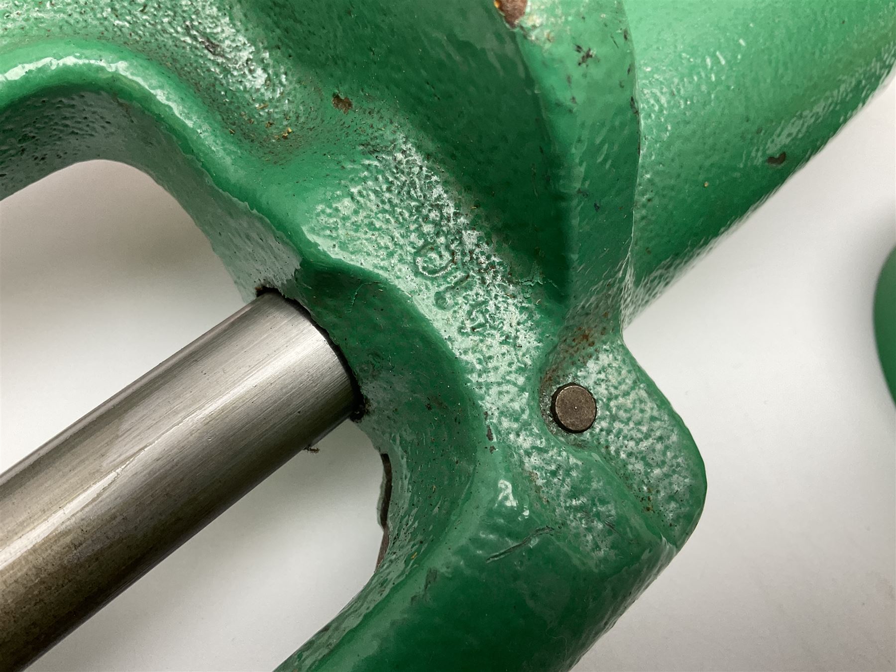 RCBS single station loading press with shell holder and powder funnel; and boxed Lee Powder Measure Kit