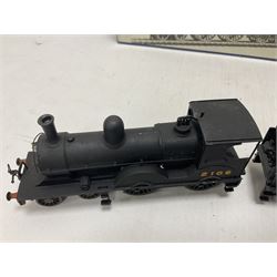 ‘00’ gauge - two kit built steam locomotives and tenders comprising GCR/LNER Class D6 4-4-0 Pollitt Passenger Engine no.2106 finished in LNER black with DJH Models box; Class D9 4-4-0 ‘Queen Mary’ no.62307 finished in BR black (2) 