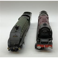 Hornby Dublo - two-rail 2226 Duchess Class 4-6-2 locomotive 'City of London' No.46245 with instructions; and Class A4 4-6-2 locomotive 'Golden Fleece' No.60030; both in red striped boxes (2)