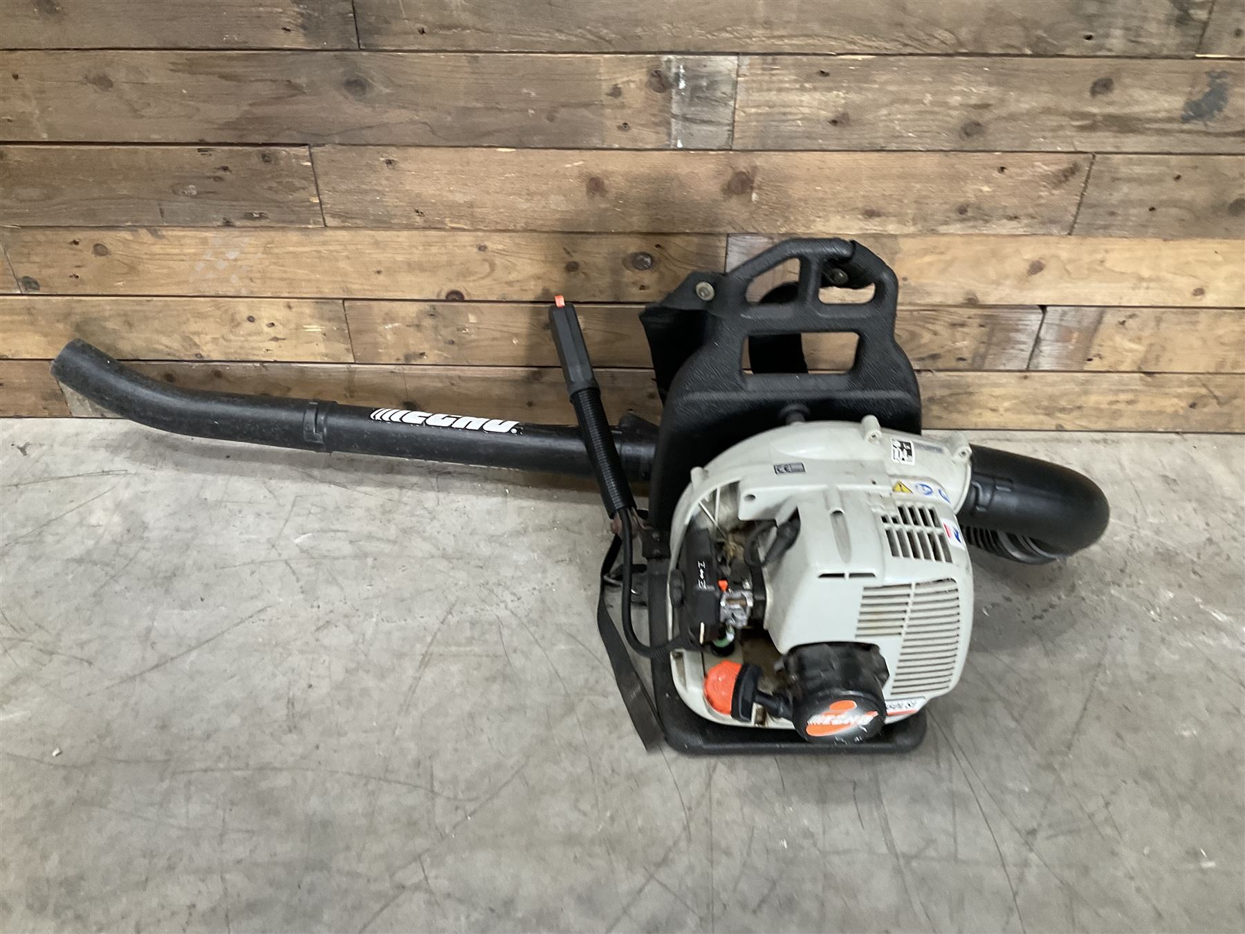 Echo PB-260LSI blower