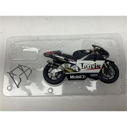 Three Minichamps 1:12 scale die-cast models of motorcycles - Suzuki GSX-R1000 Team Alstare Suzuki Corona Extra Troy Corser WSB 2005; Yamaha YZR-M1 Gauloises Yamaha Team Colin Edwards MotoGP Laguna Seca 2005; and Honda NSR 500 Loris Capirossi MotoGP 2002; all boxed (3)