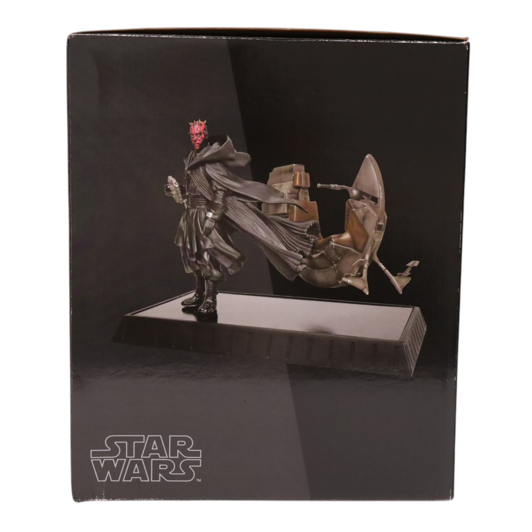 Gentle Giant limited edition Star Wars Darth Maul with Bloodfin statue, no. 8130, limited edition no. 1398/2250, boxed with certificate of authenticity