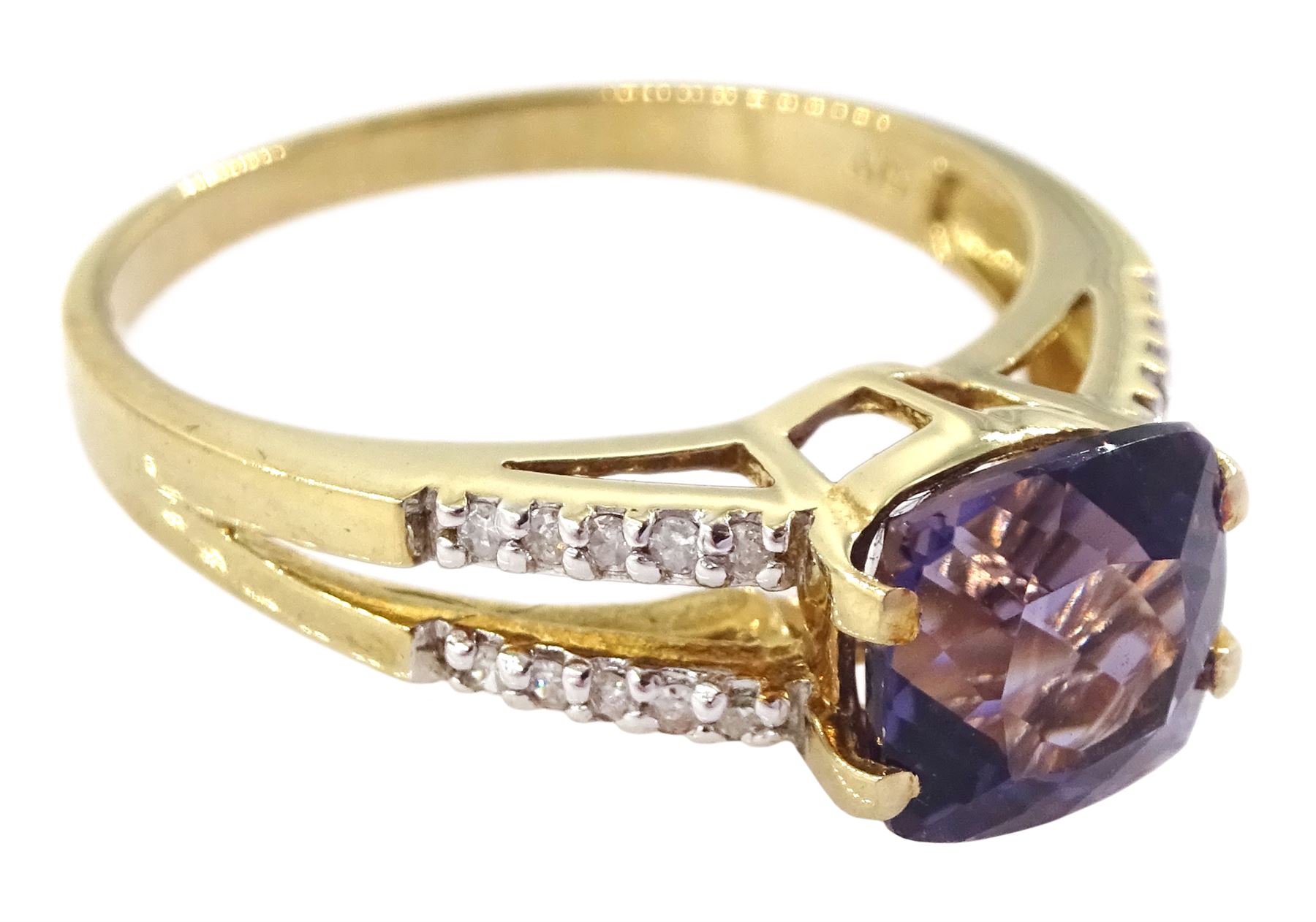 9ct gold single stone cushion cut amethyst ring, with diamond set shoulders, hallmarked