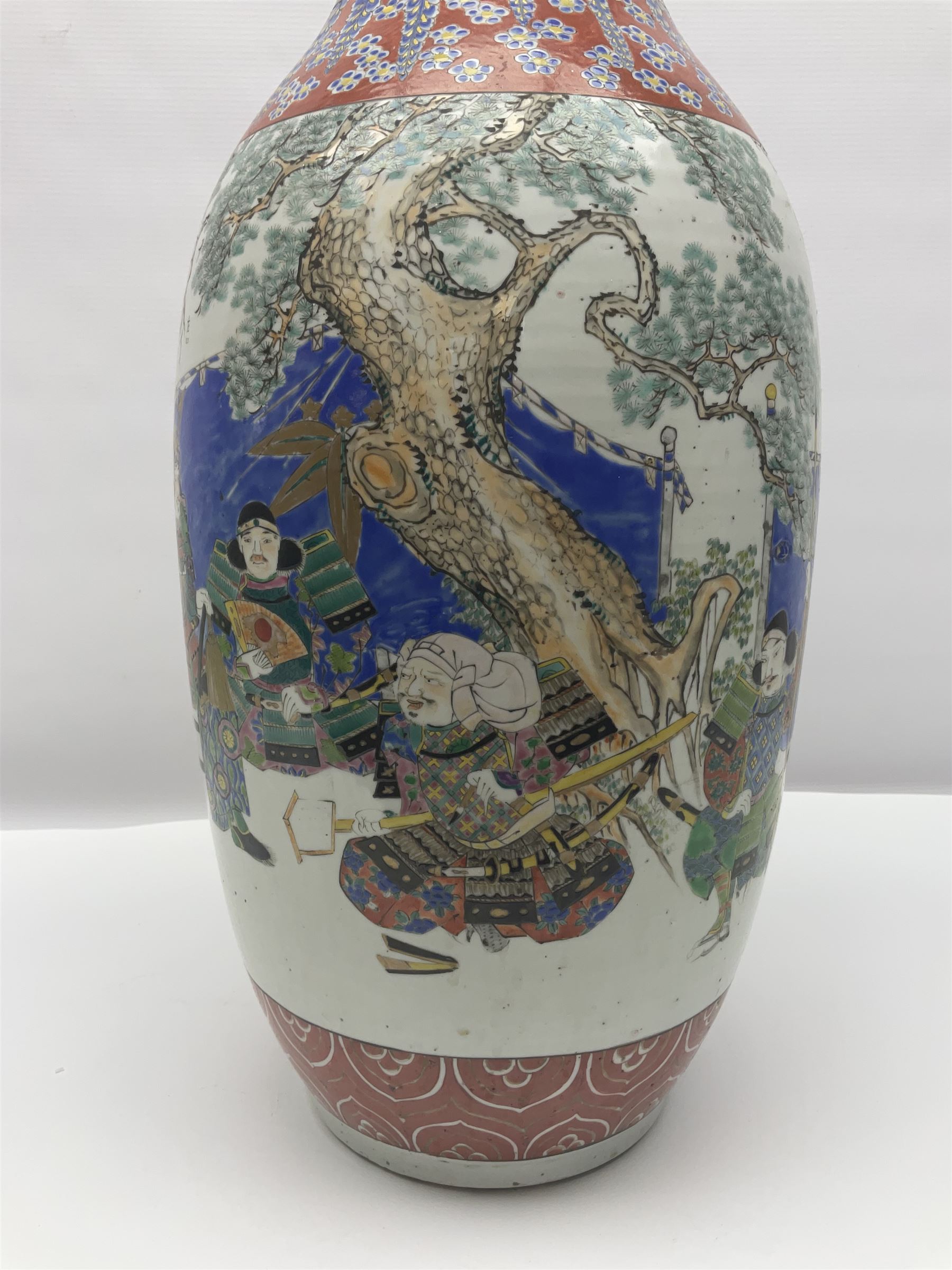 19th century Chinese floor vase of baluster form, hand painted with warriors and the emperor, the neck decorated with floral patterns and panels with landscapes, H64cm