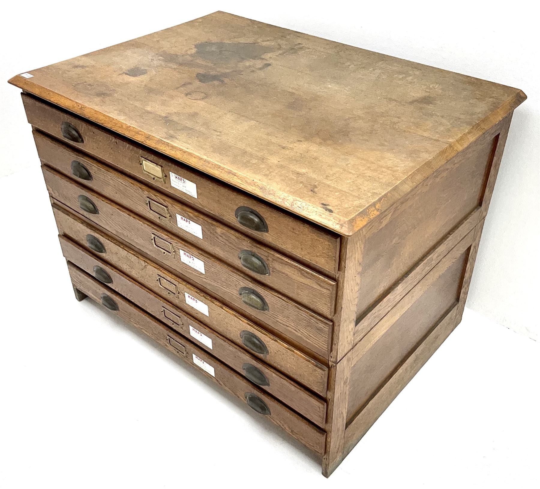 Early 20th century oak plan chest, six drawers