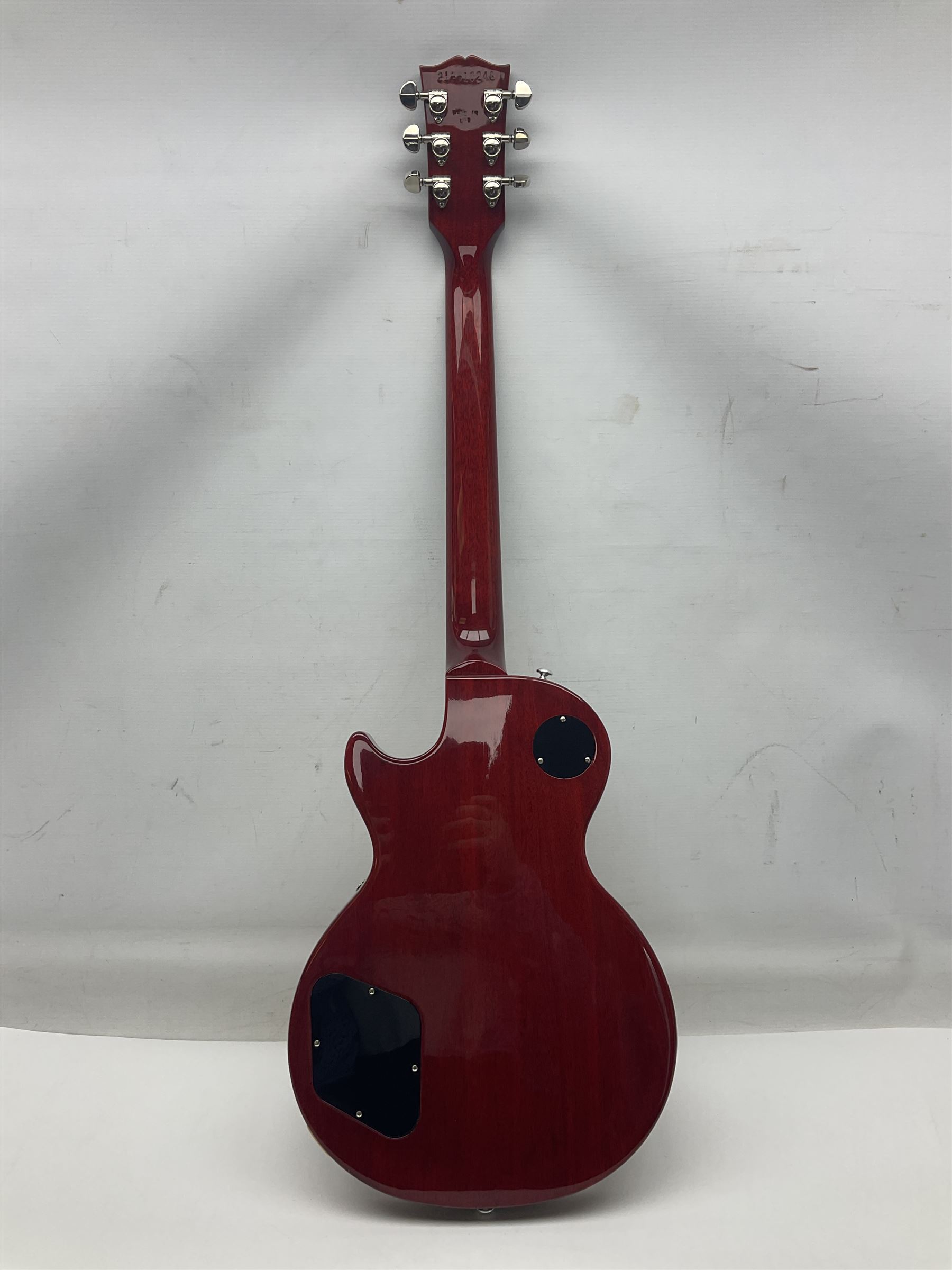 2021 USA Gibson Les Paul Standard guitar Model No LPS600B8NH1 with tobacco sunburst finish; serial no.216610246 L98cm; in Gibson fitted hard case with multitool, cloth, inspection certificate and other paperwork