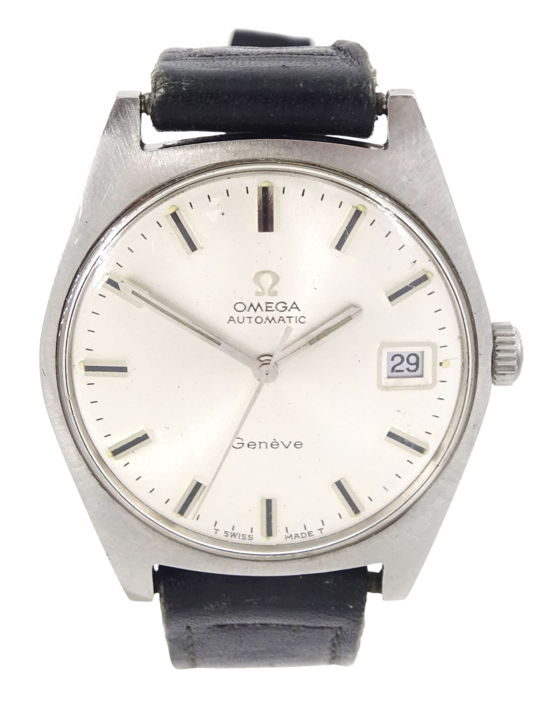 Omega gentleman's stainless steel automatic wristwatch, Cal. 565, Ref. 166041, serial No. 31158582, silvered dial with baton hour markers and date aperture, on black leather strap