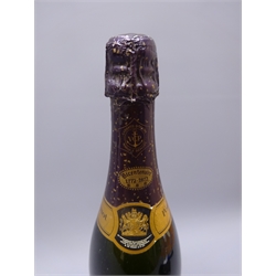  Veuve Clicquot Ponsardin Brut Champagne, Bicentenaire Carte Or 1973, 770ml 12%vol, 1btl  