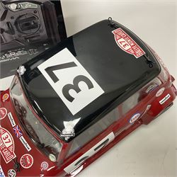 Tamiya - 1:10 scale Mini Cooper S 1964 Monte Carlo rally winning car driven by Paddy Hopkirk radio controlled car with boxed SR2S 2,4GHz radio system 
