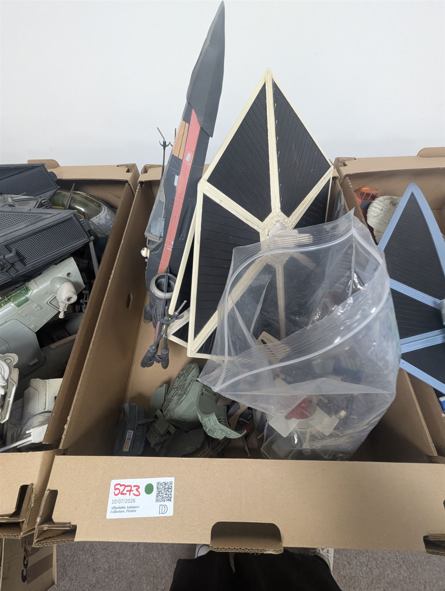 Collection of Star Wars vehicles, including Nerf Rogue One Tie Fighter, Force Link X-Wing, The Force Awakens Xwing, Force Link Kylo Ren's Tie Silencer and Hasbro U-Wing