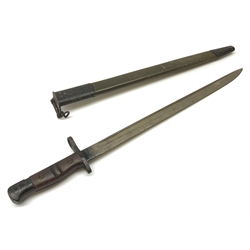 WW1 American Remington bayonet the 43cm single fullered steel blade inscribed 1913.9.17, in leather scabbard L58cm overall