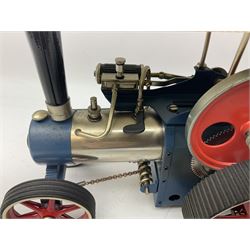 Wilesco steam roller traction engine, boxed