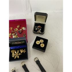 Six gentlemans wristwatches including Accurist and Seiko, a ladies Tissot wristwatch and a collection of costume jewellery including Masonic cufflinks, gold plated heart locket, pin badges, etc 