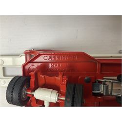 Corgi - Gift Set no.41 comprising Carrimore Mark Iv Transporter, Morris Mini-Cooper, BMC Mini-Cooper S, Morris Mini-Minor, Volvo P.1800 and Sunbeam IMP; missing MGC GT car; in original box 